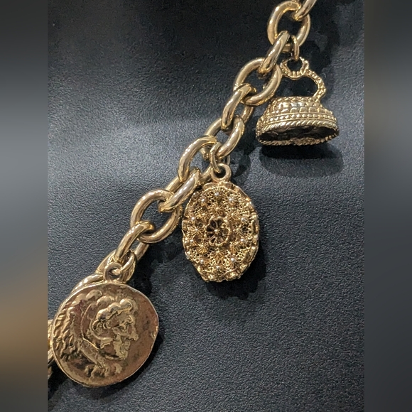 Vintage Statement Chunky Fob Golden Coin and Pearl Bead Necklace - Picture 7 of 13